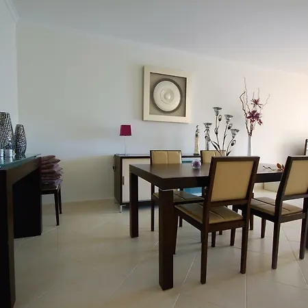 Semesterbostad Sao Rafael 300 M - Rosal House